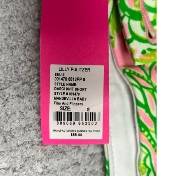 Lilly Pulitzer Women's Green Pink Pineapple Print Shorts Size 8 NWT #59531 - Picture 3 of 4